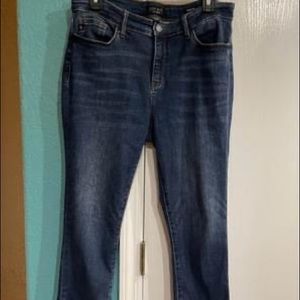 Judy Blue Dark Wash Cuffed Capris